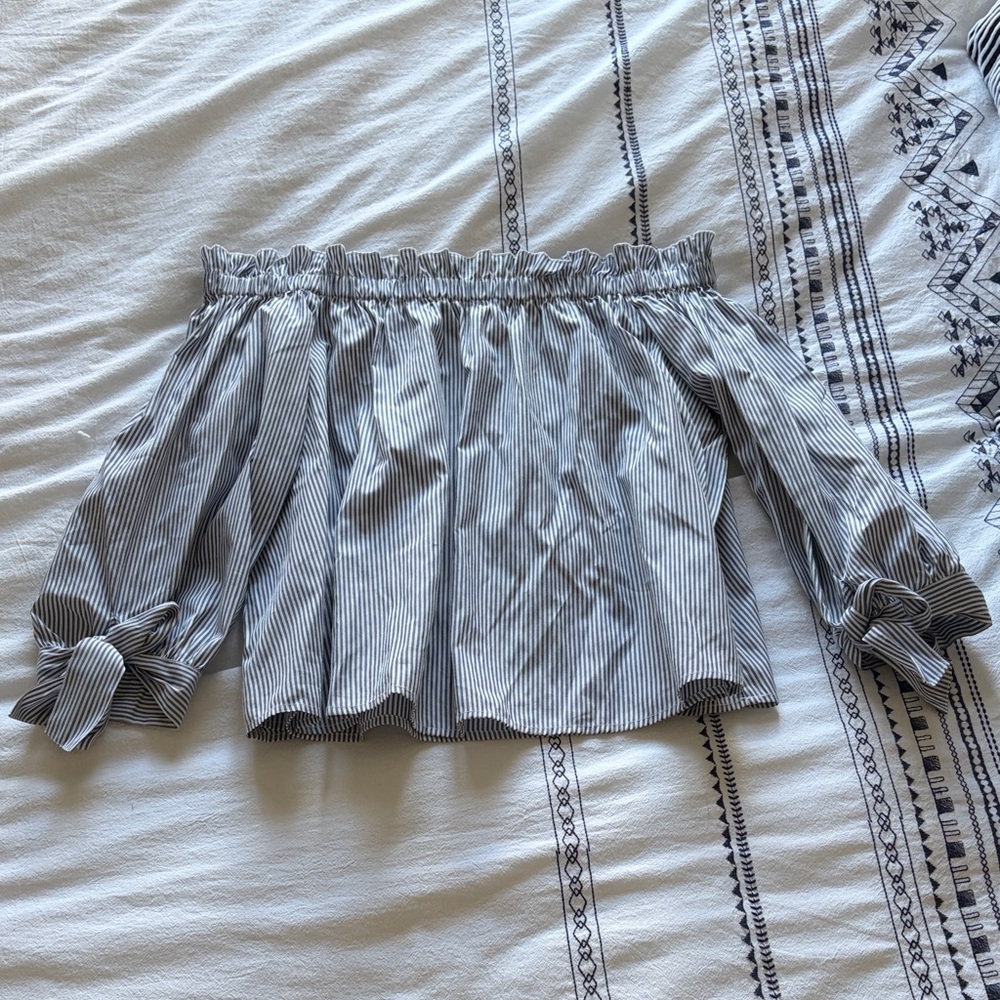 American Eagle Outfitters Navy and White Striped Top